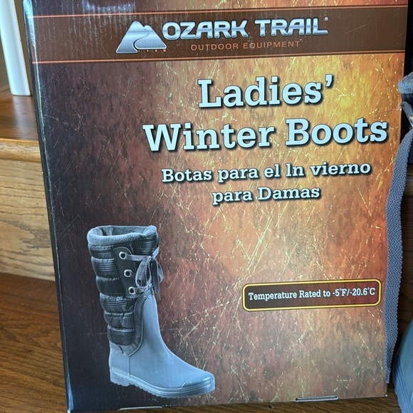Ozark Trail Ladies’ Winter Boots size 9 NIB faux fur lined, waterproof, 12” tall - Picture 3 of 11
